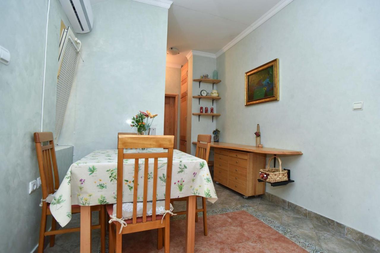 Comfort Inn Old Town Budva Buitenkant foto